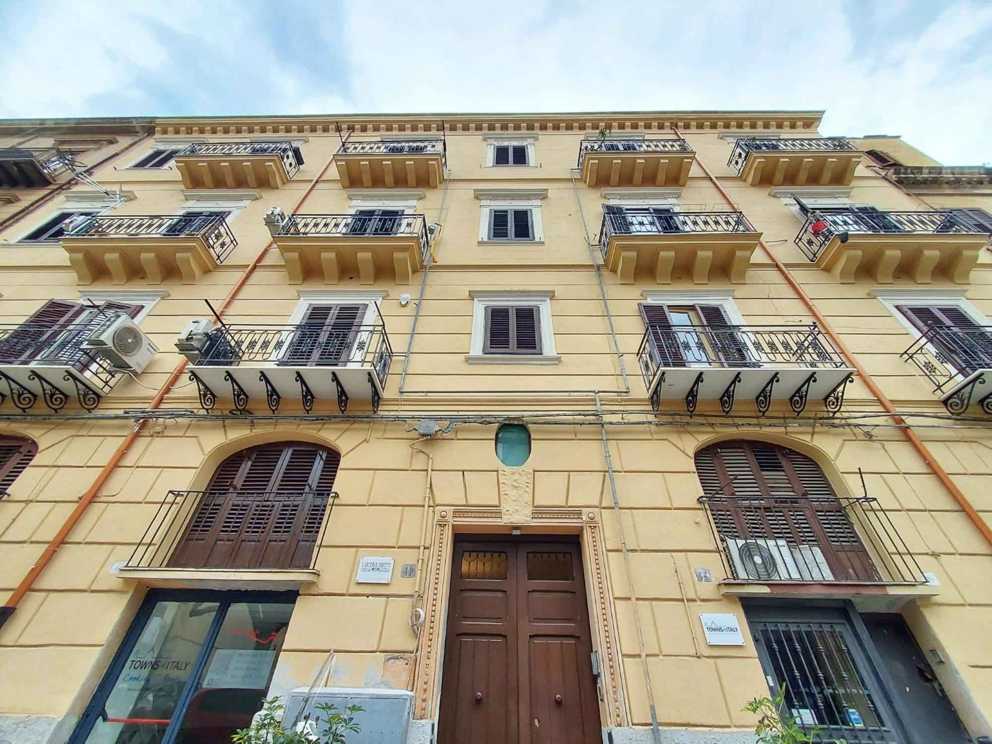 باليرمو La Casa Del Moro - All' Opera المظهر الخارجي الصورة